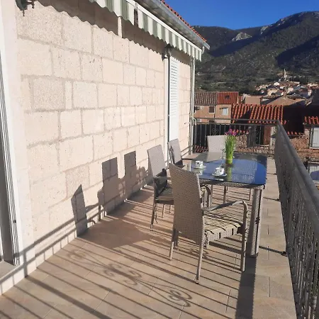 Apartments Villa Beba Komiza Exterior photo